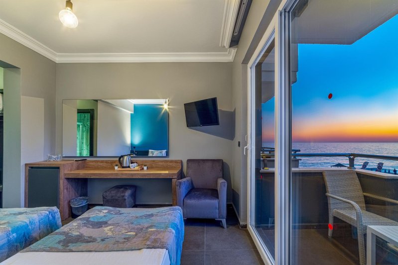 Standard Room Side Sea View