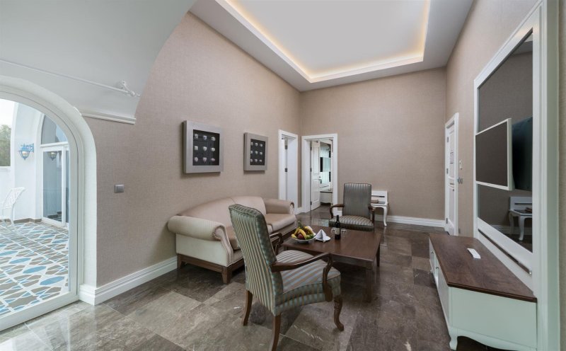 Platinum Villa Suite