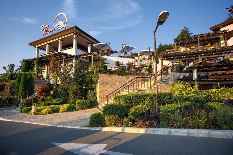 Napospart utazás Santa Marina Holiday Village