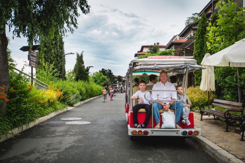 Napospart utazás Santa Marina Holiday Village