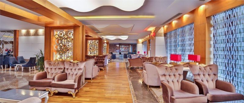 Antalya utazás Saturn Palace