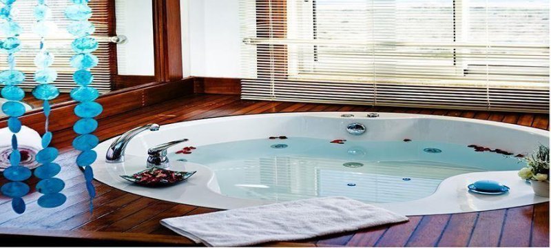 Jacuzzi Room
