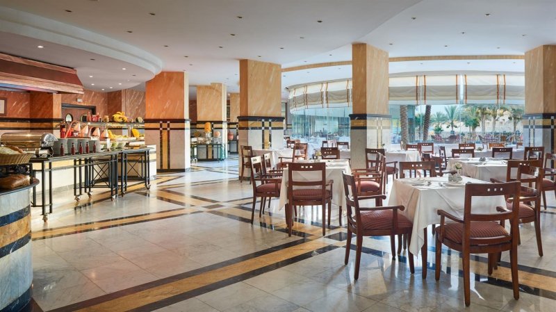 Hurghada utazás Sea Star Beau Rivage