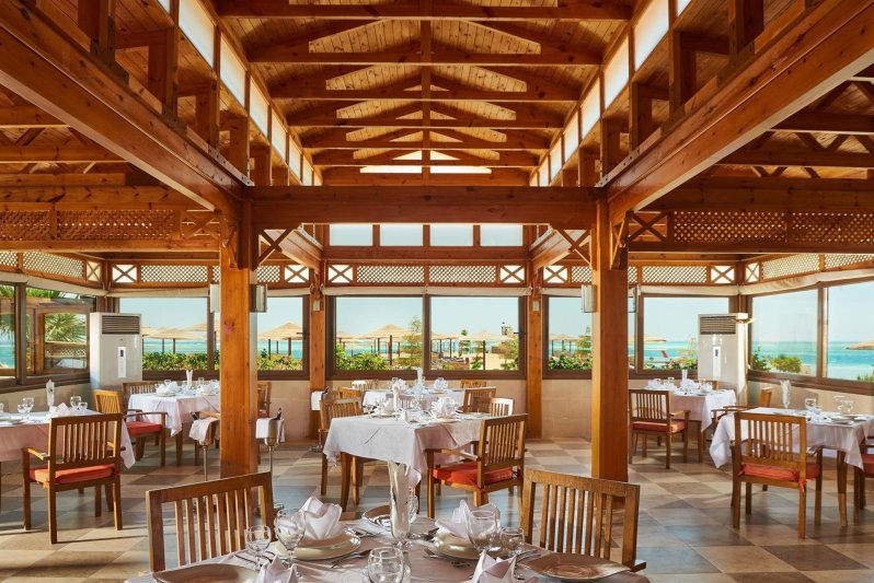 Hurghada utazás Sea Star Beau Rivage