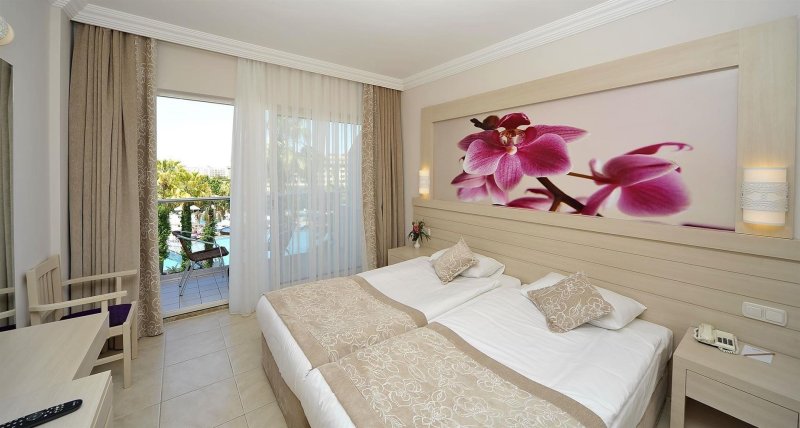 Standard Room Land View