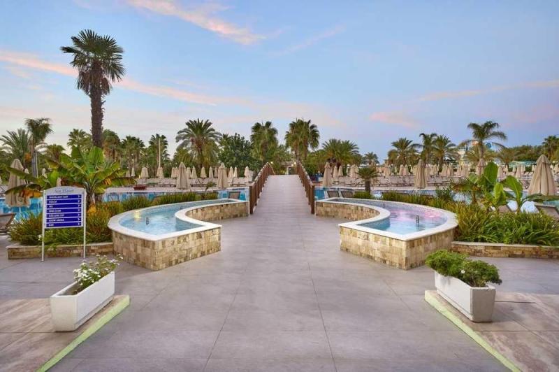 Seaden Sea Planet Resort & Spa Side