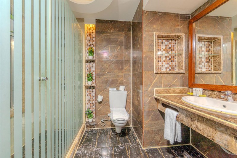 Superior Garden/ Side Sea View Room