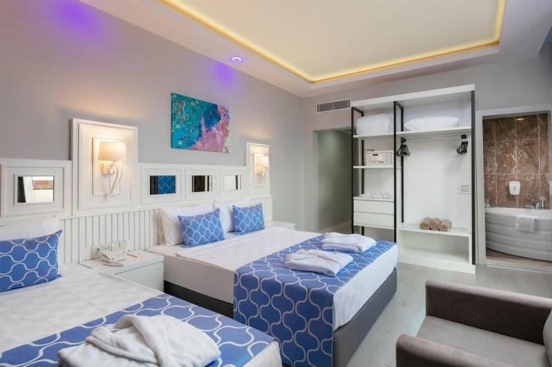 Executive Suite
