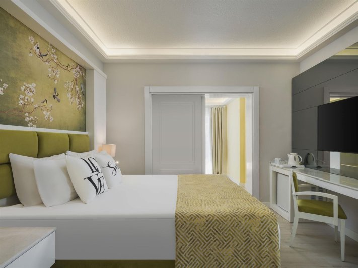 Comfort Family Room