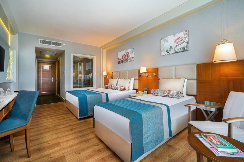 Economy Room