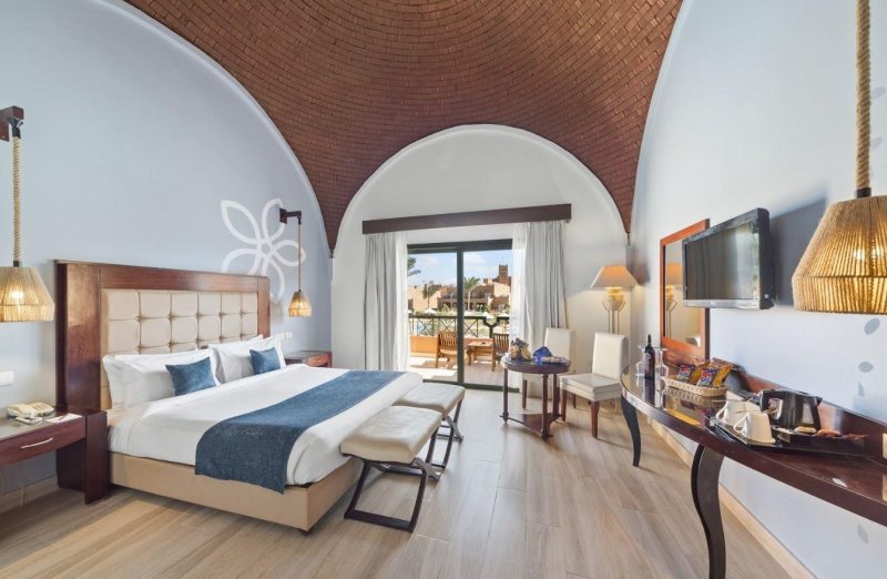 Superior Side Sea View Room