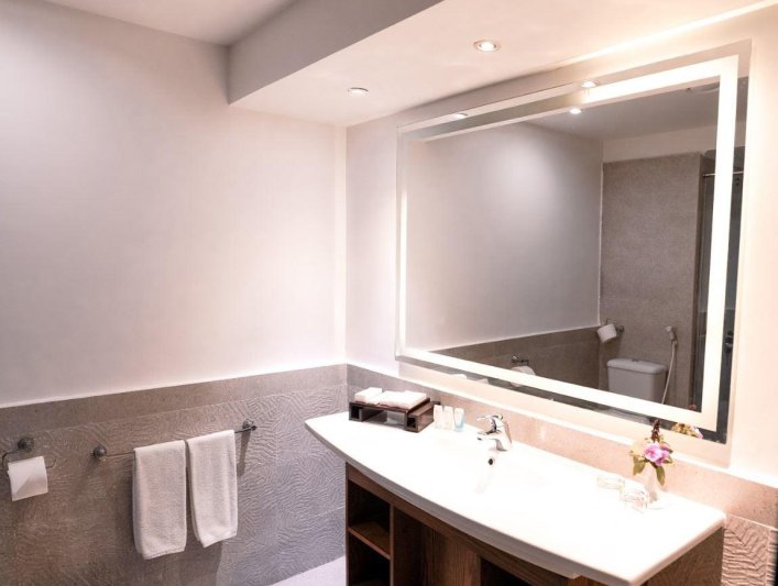 Superior Side Sea View Room