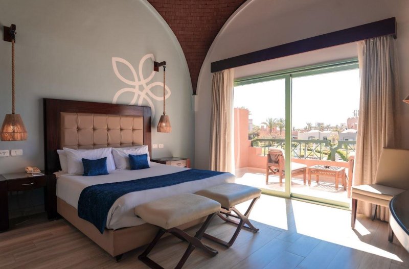 Superior Side Sea View Room