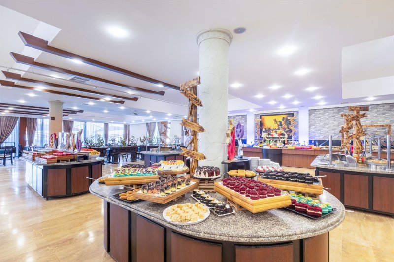 Alanya utazás Senza Sunset Beach Hotel