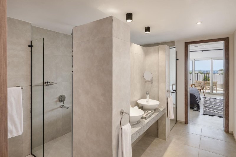 SUITE SIGNATURE SEA VIEW