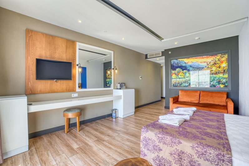 Suite Room