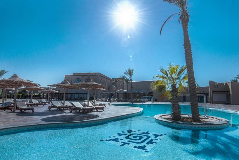 Marsa Alam utazás Shams Alam Beach Resort