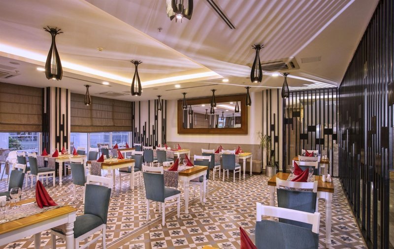 Sherwood Exclusive Lara Antalya
