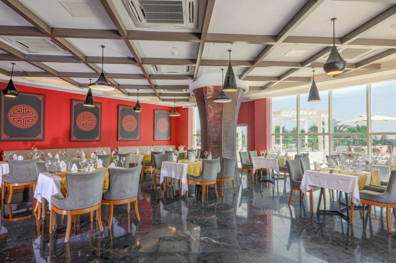 Antalya utazás Sherwood Exclusive Lara