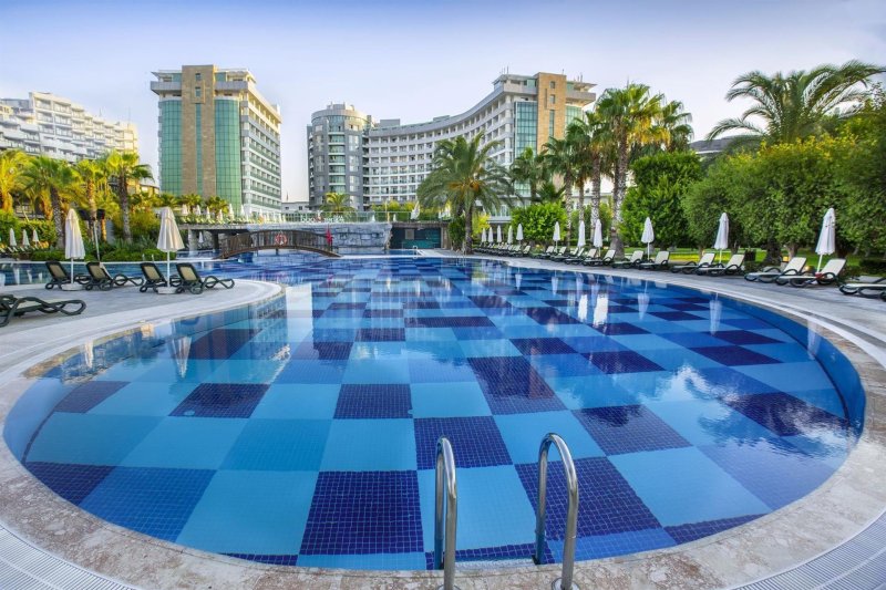 Antalya utazás Sherwood Exclusive Lara