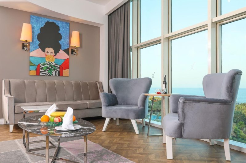 Jacuzzi Suite