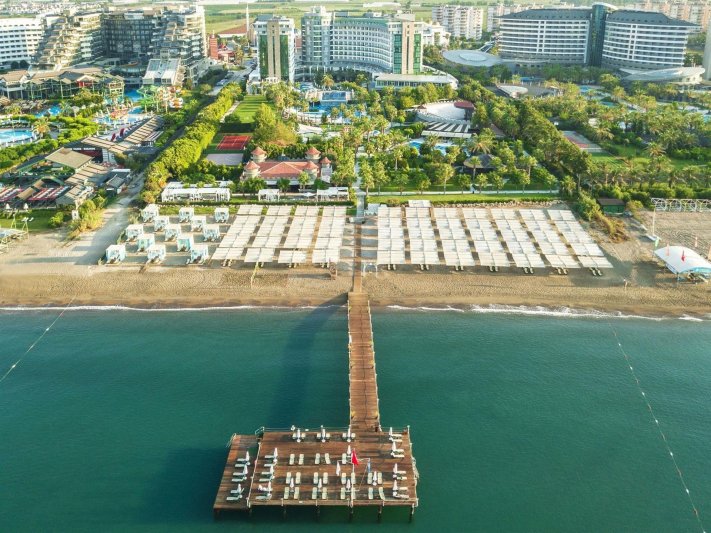 Antalya utazás Sherwood Exclusive Lara
