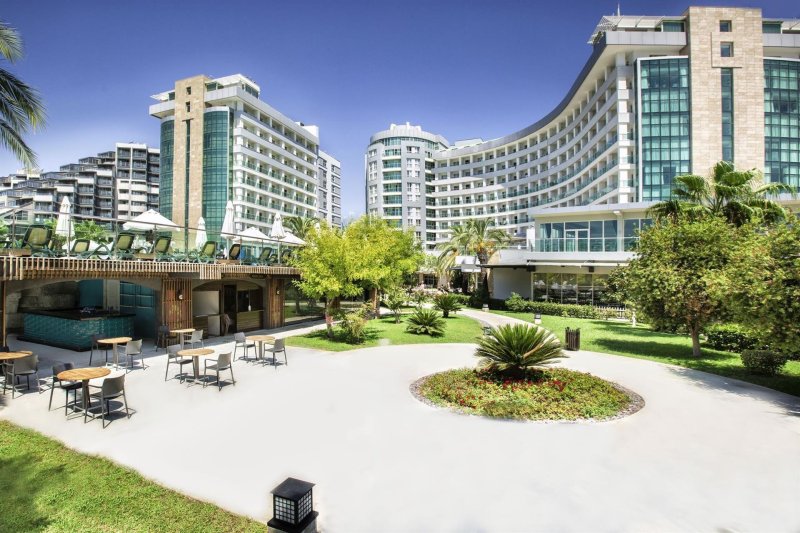 Antalya utazás Sherwood Exclusive Lara