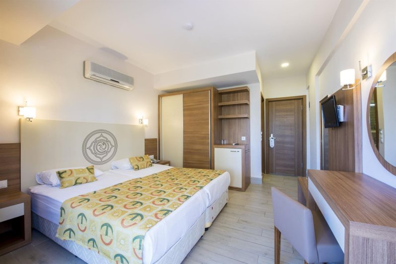 Economy Annex Room