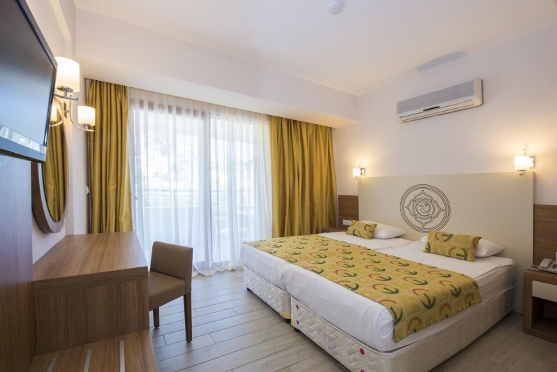 Economy Annex Room