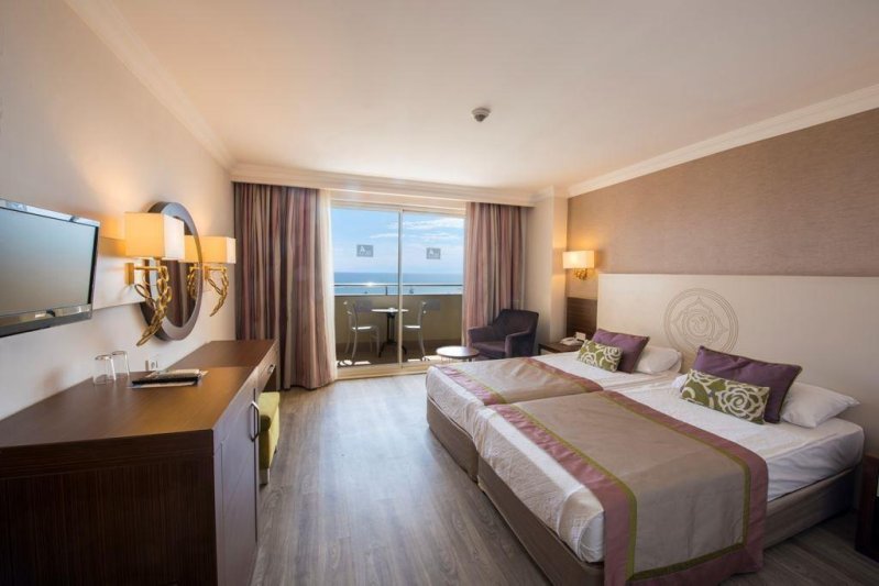 Standard Room Side Sea View