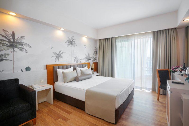 Standard Room Pool View