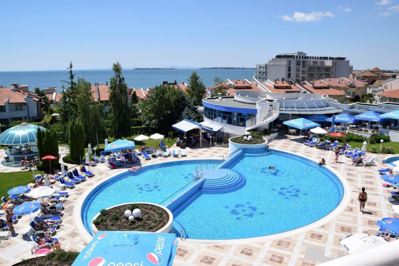 Sineva Park Napospart