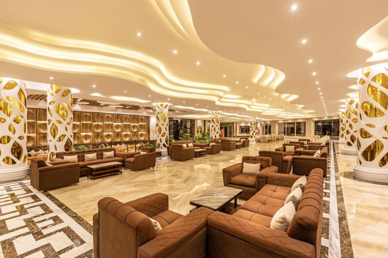 Marsa Alam utazás Sirena Beach Resort & Spa