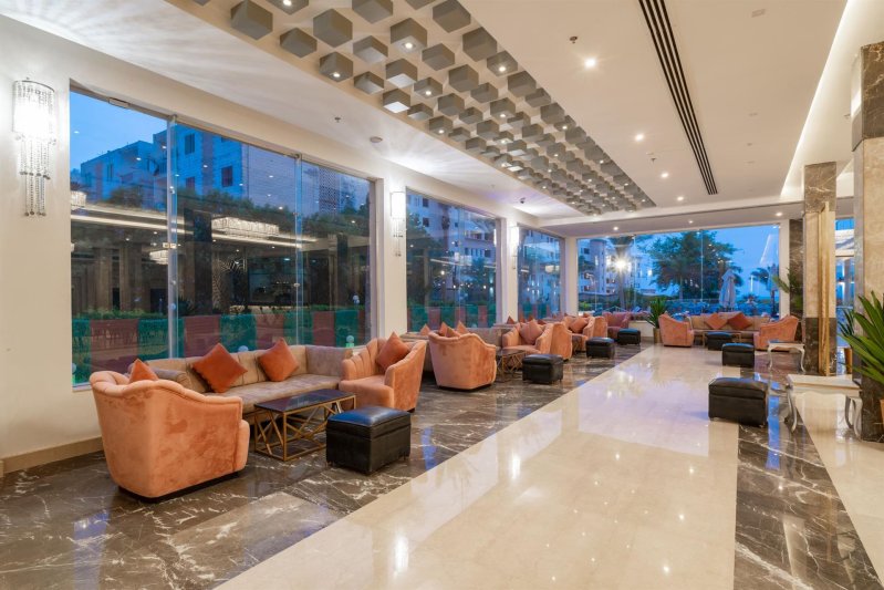 Hurghada utazás Sphinx Aqua Park Beach Resort