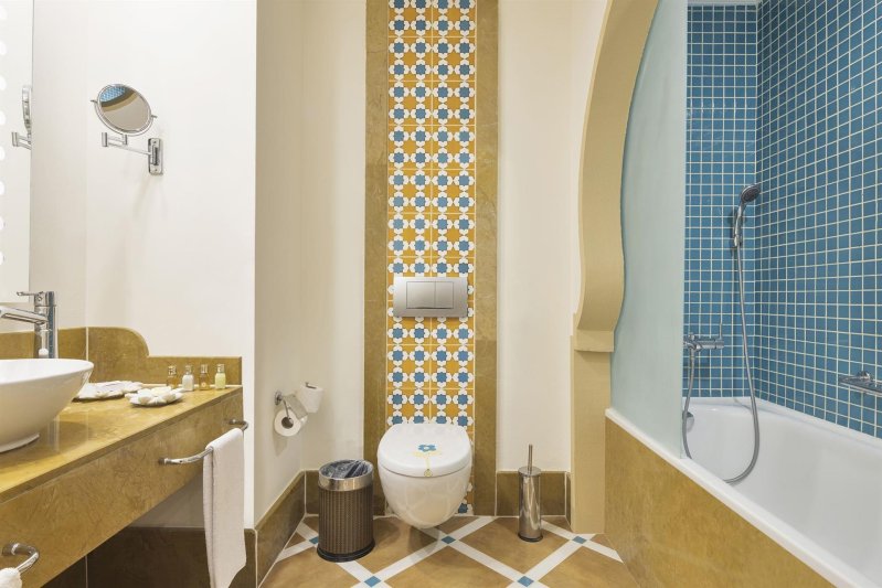 Standard Room Pool View Annex Building