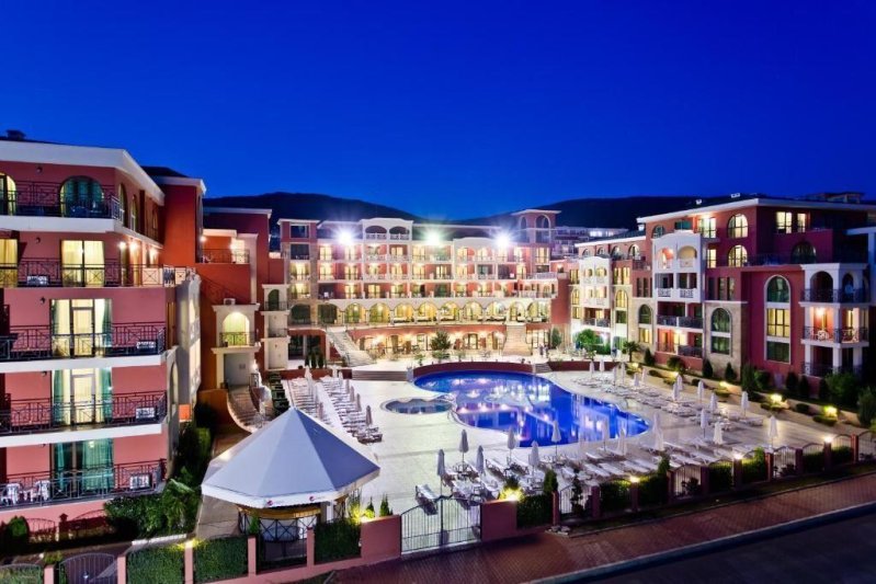 St.George Palace Resort & Spa Napospart