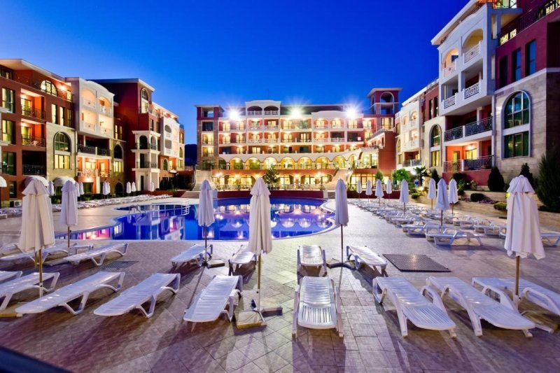 St.George Palace Resort & Spa Napospart