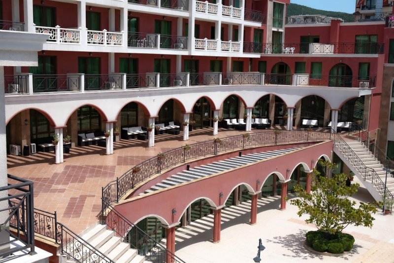 St.George Palace Resort & Spa Napospart