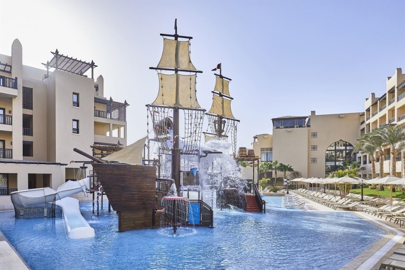 Hurghada utazás Steigenberger Aqua Magic