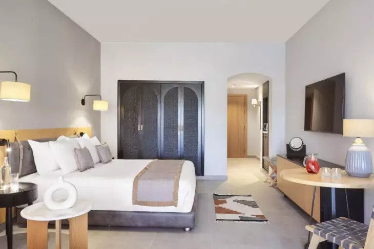 Premium Room