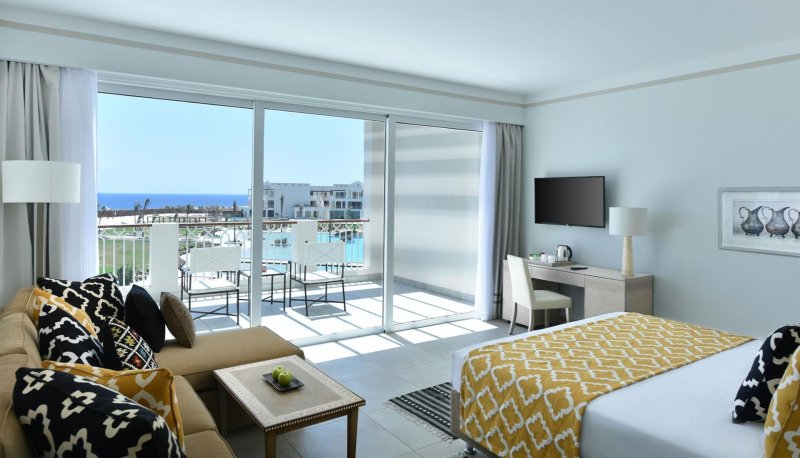 Deluxe Sea View Room