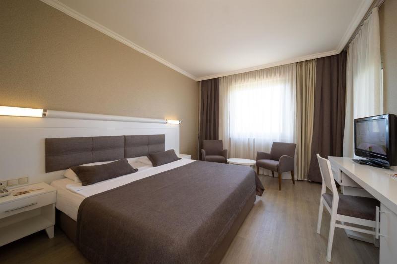 Hotel Family Room