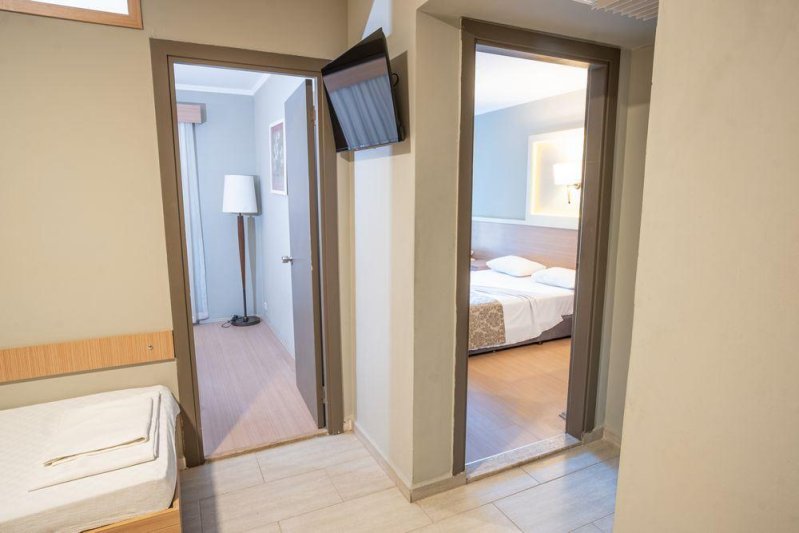 Family Room 2 Bedrooms