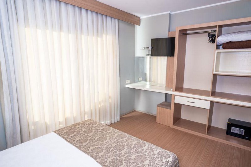 Family Room 1 Bedroom