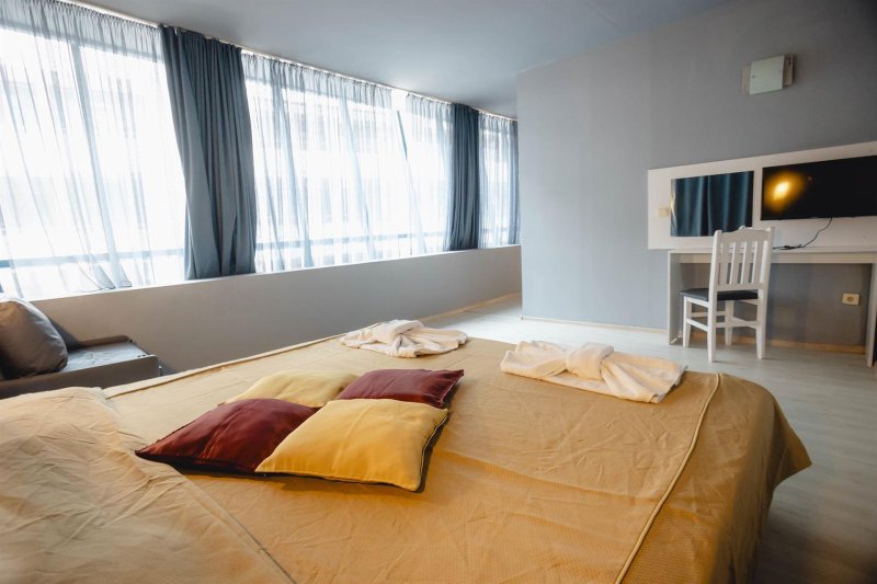 2 Bedroom Apartment Eco