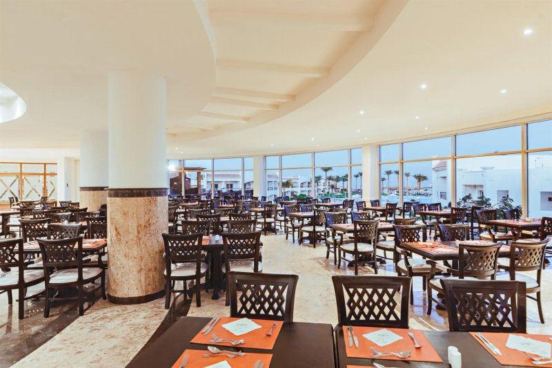 Hurghada utazás Sunrise Alma Bay Resort