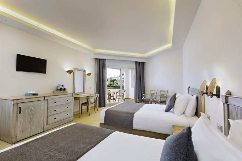 Deluxe Sea View Room