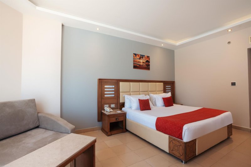 Standard Sea View Room