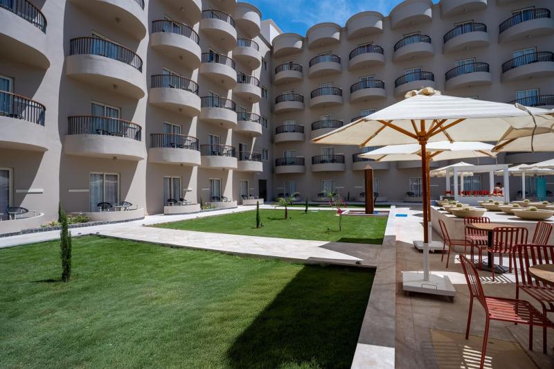 Sunrise Serano Club Resort Hurghada
