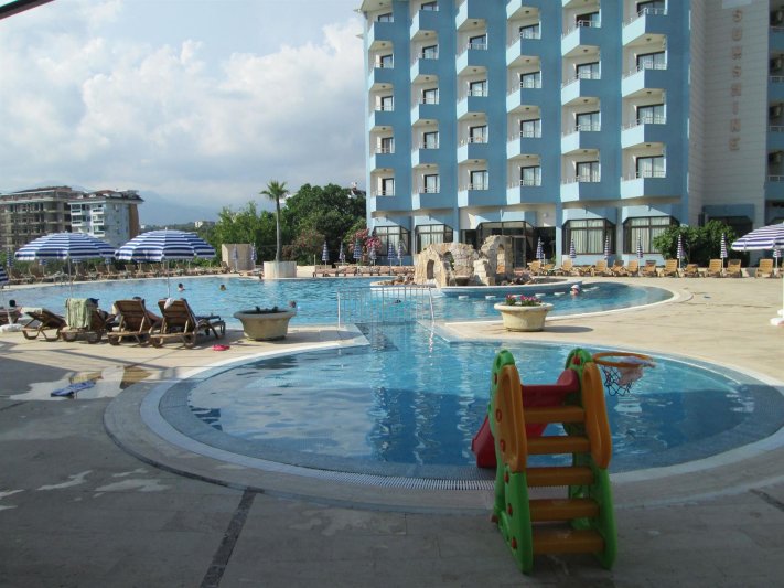 Alanya utazás Sunshine Hotel